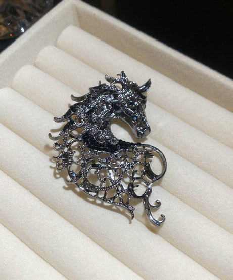The Brooch Bar
