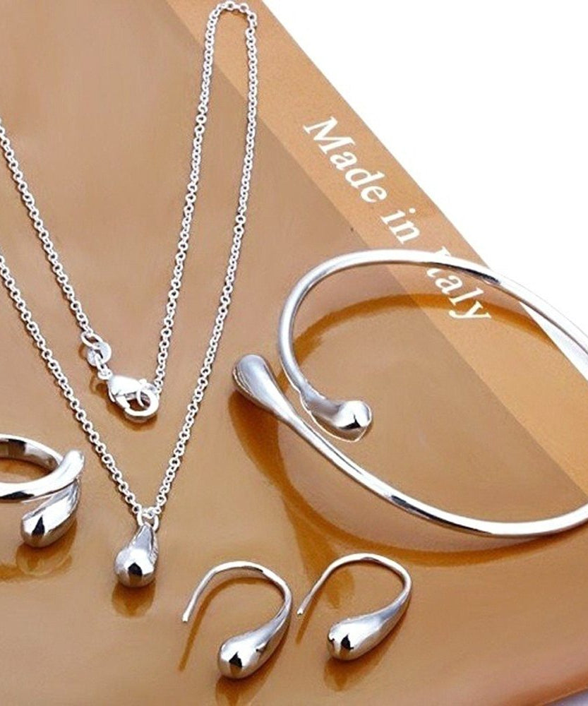 Oval Earring Set