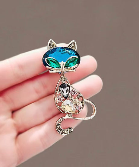 Noble Brooch