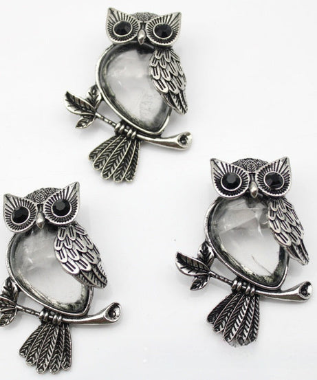 Dapper Brooch