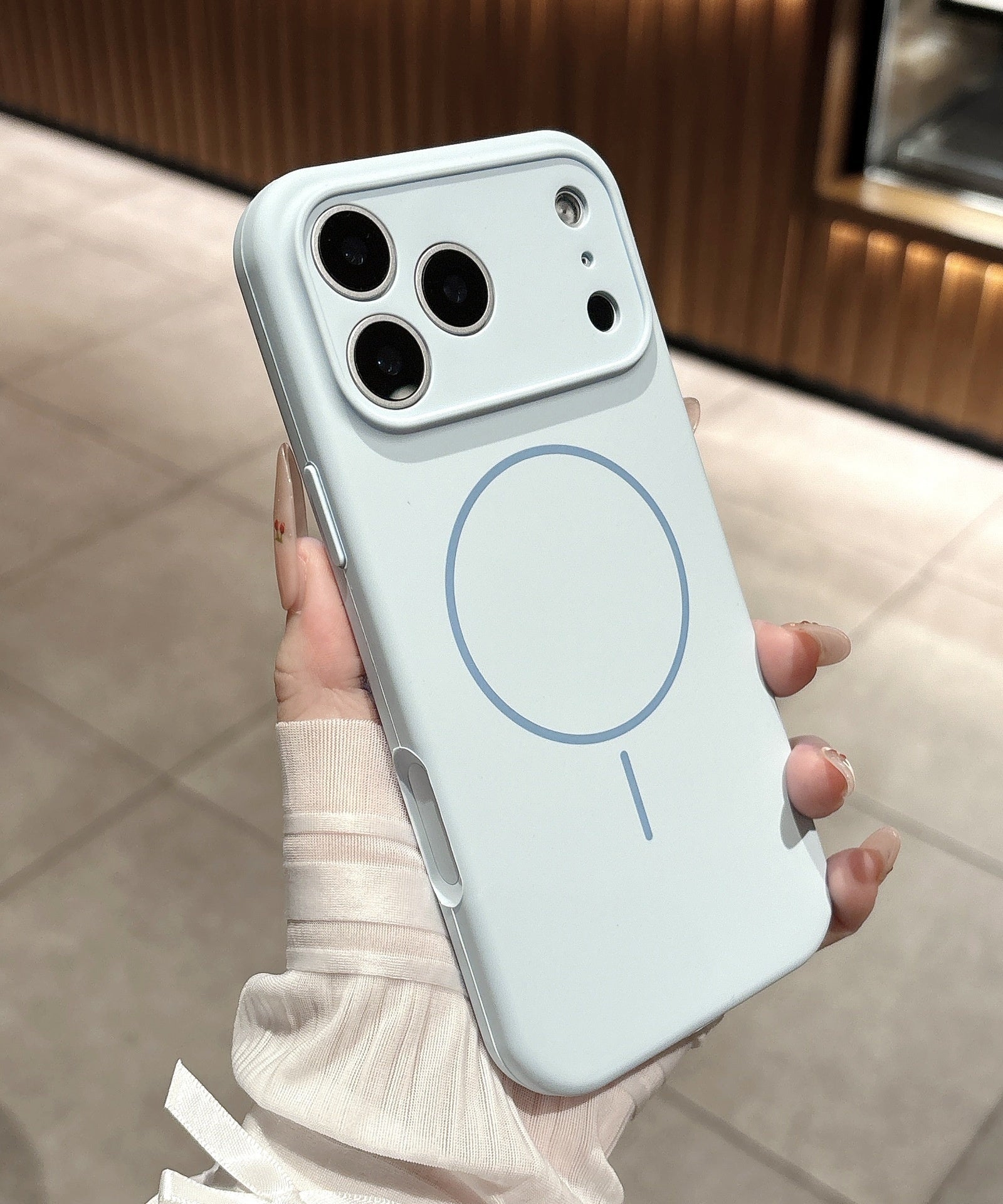 Applicable To 17 Fine Circle Magnetic Phone Case Liquid Silicone