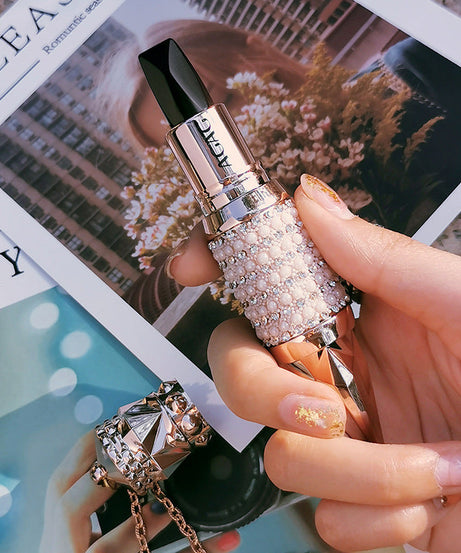 Diamond Lips
