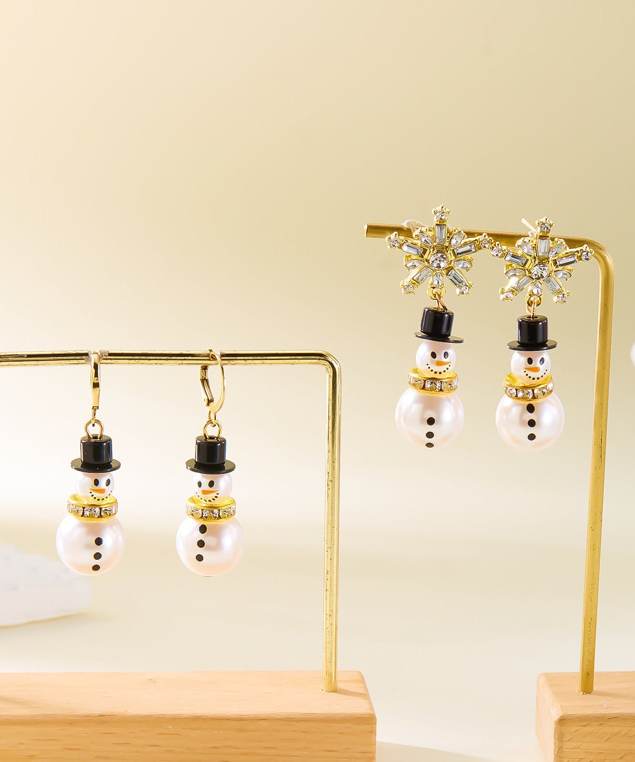 Snowman Pendant Earrings