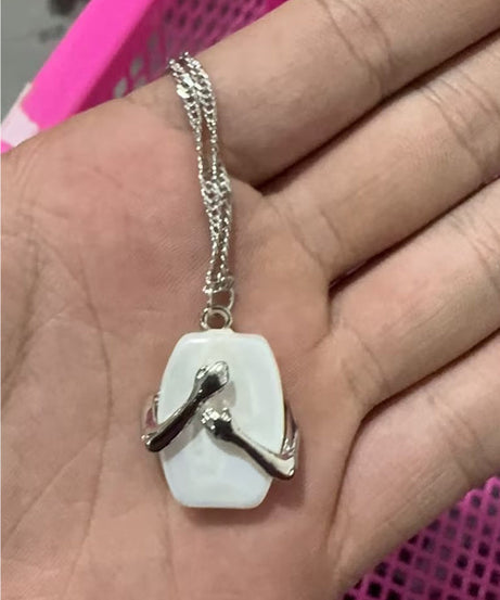 Love Knot Locket