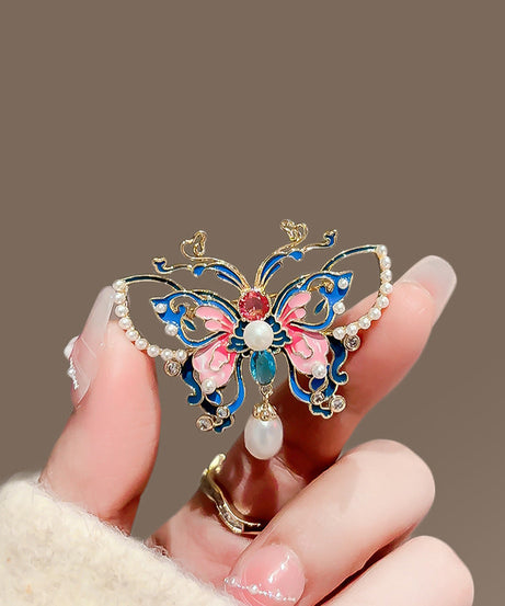 BroochNest